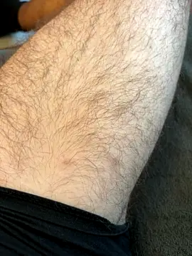 Snapshot of -will33 chatting on September 29, 6:12 am -will33 online show from September 29, 6:12 am