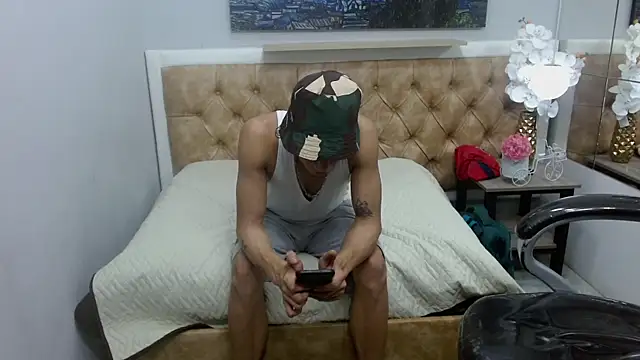 Snapshot of JackBanger_ chatting on October 15, 2:30 am JackBanger  online show from October 15, 2:30 am