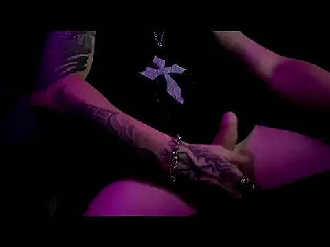 Snapshot of Sinner___ chatting on October 2, 9:52 pm Sinner    online show from October 2, 9:52 pm