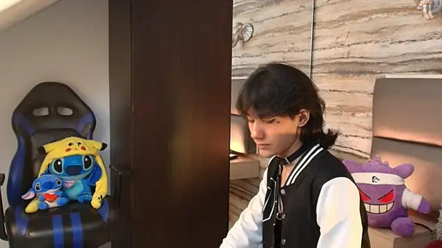 Lovers 21 online show from January 8, 3:45 am