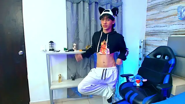 Lovers 21 online show from October 29, 1:52 am