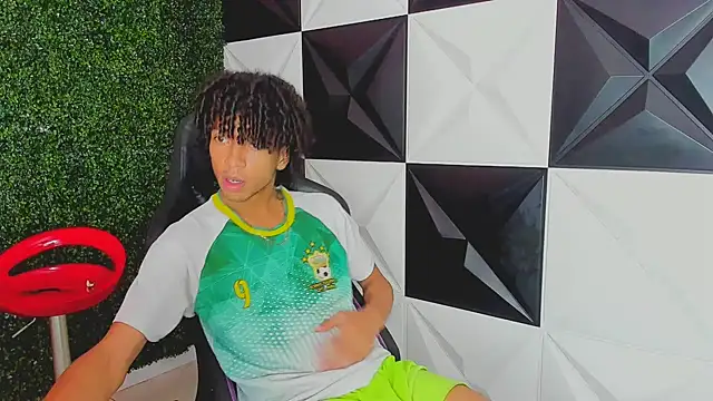 xion ez online show from October 10, 8:35 pm