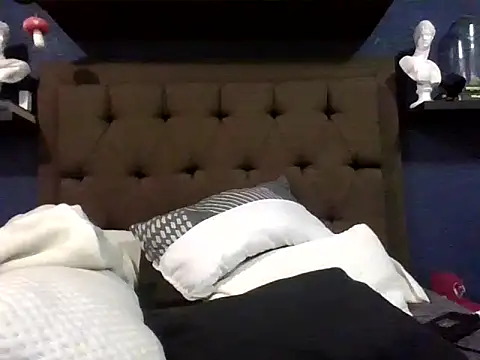 sad fucking boy online show from October 5, 7:23 am