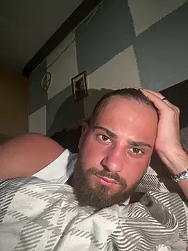 juan03065 online show from May 27, 9:28 am