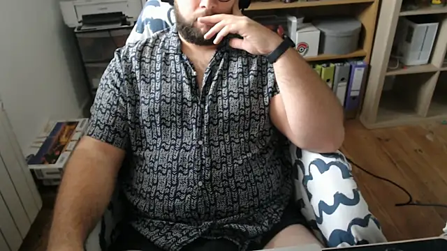 chubbear fr online show from October 16, 10:01 am