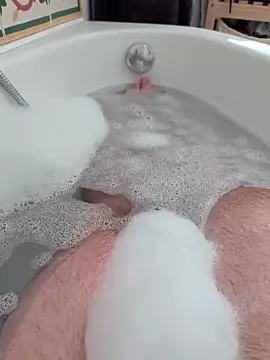 chubbear fr online show from October 12, 10:20 am