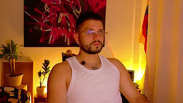 TomSloam online show from December 18, 4:19 am