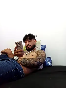 kingbickcockDn online show from November 25, 2:30 pm