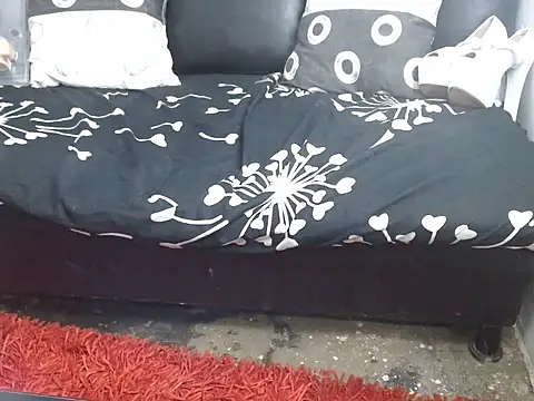 Snapshot of SharonElectra chatting on October 11, 7:40 pm SharonElectra online show from October 11, 7:40 pm