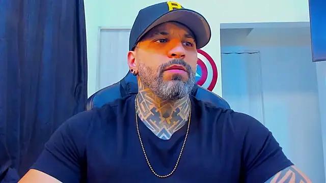 JoshRigby online show from February 6, 8:50 pm