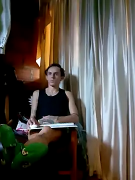 monroedelrey online show from March 7, 5:22 pm