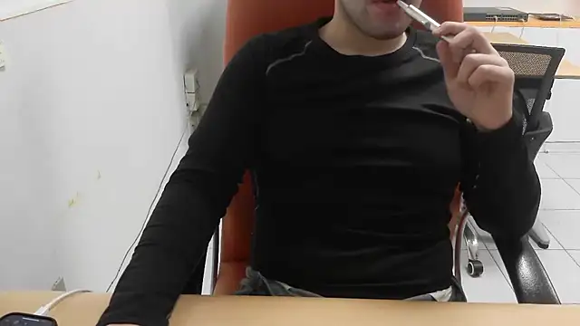 cazzo18cm3 online show from December 16, 12:34 pm