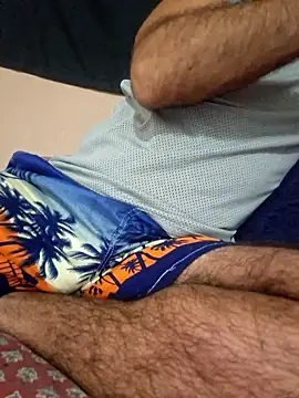 rojo guerrero online show from January 12, 5:00 am