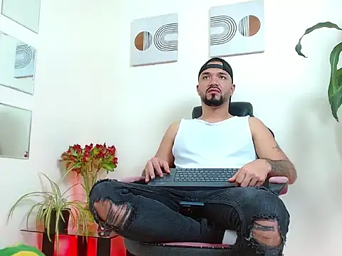 mathewv  online show from November 8, 10:57 pm