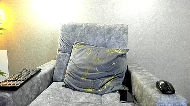 Axelwiliams online show from October 29, 4:37 am