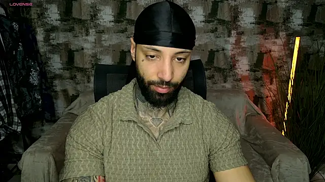 MasculineGuy99 online show from January 13, 7:35 am