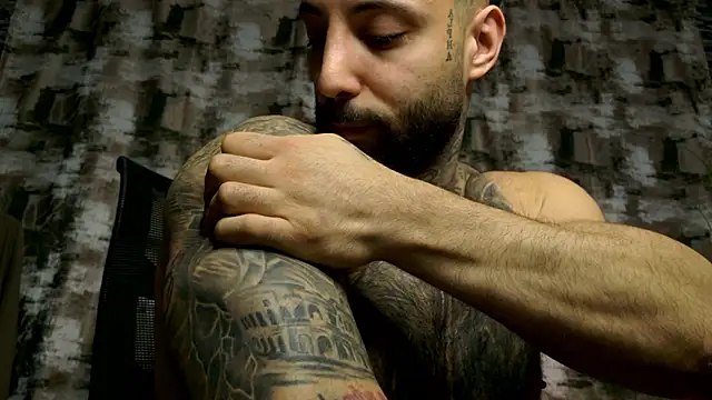 MasculineGuy99 online show from February 16, 8:01 am