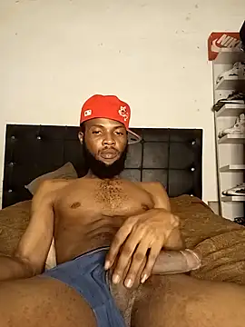 Snapshot of FreakyKaigrey chatting on October 25, 8:32 pm FreakyKaigrey online show from October 25, 8:32 pm