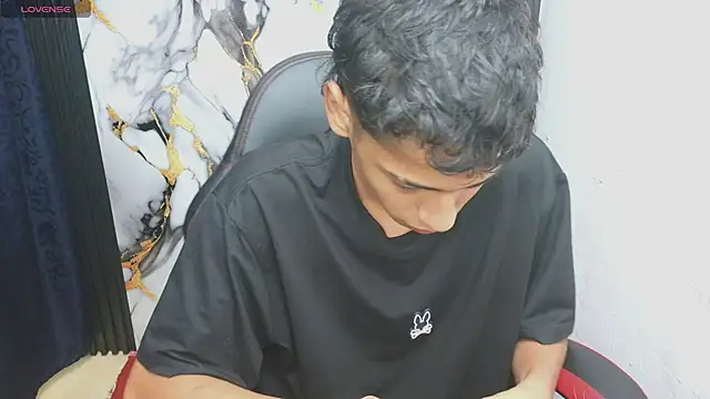 Im david02 online show from January 6, 2:21 pm