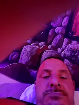 danielneal84 online show from March 4, 2:40 am