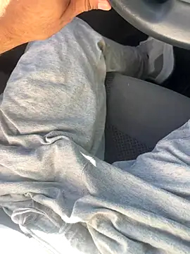 ayrtonmen online show from October 6, 3:17 pm