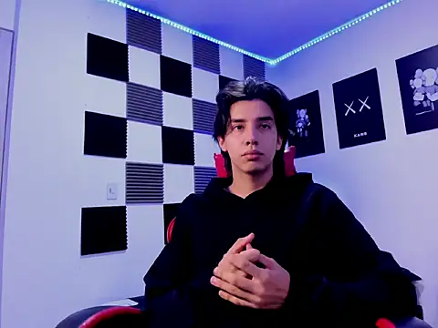 jeycobb online show from December 17, 12:01 pm