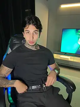 RealGdiass online show from October 4, 3:44 am