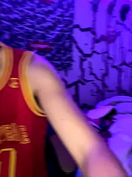 Snapshot of PTJ963 chatting on October 18, 6:29 am PTJ963 online show from October 18, 6:29 am