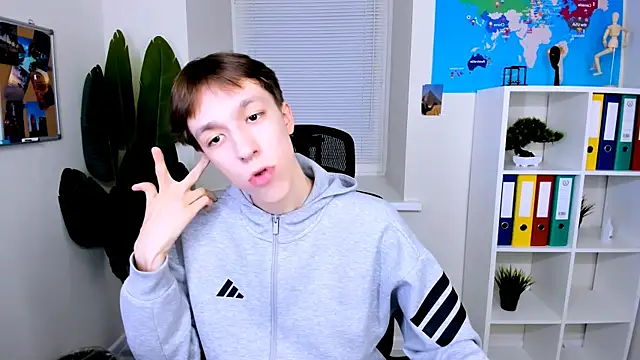 MarkBranston online show from December 5, 3:41 pm