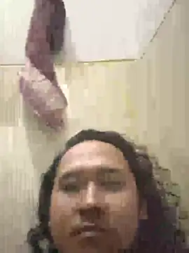 latexidn online show from December 17, 8:04 pm