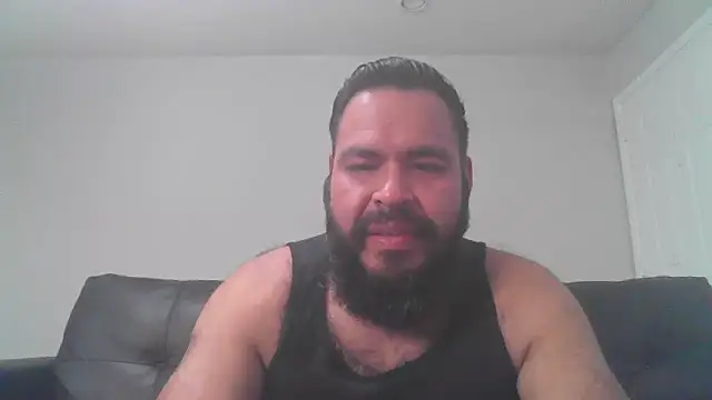 BigJohnBear39 online show from October 27, 5:10 am
