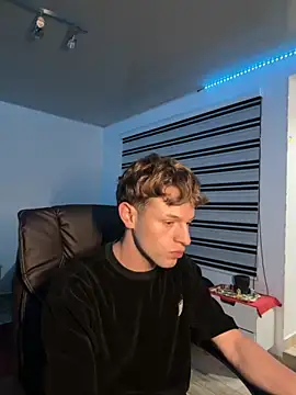 noah red online show from October 6, 3:22 am