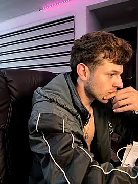 noah red online show from October 13, 5:57 am