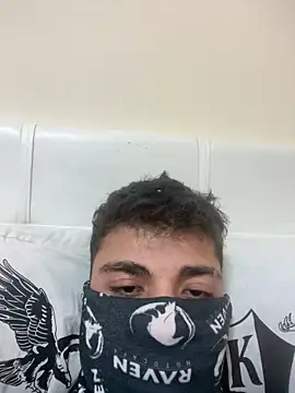 genckaan00 online show from October 25, 4:42 pm