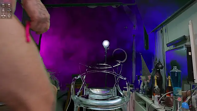 69littlebig69 online show from November 1, 1:26 pm