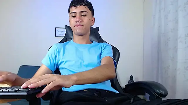 Alancum7 online show from February 9, 12:43 pm