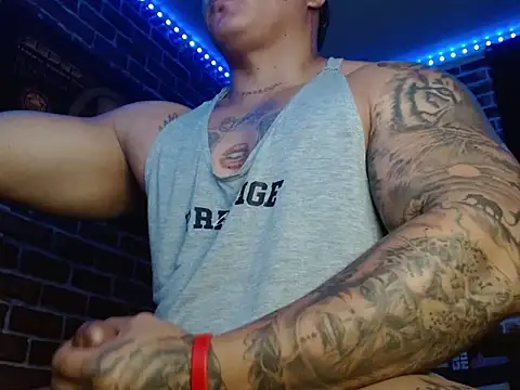 jordan bigcock  online show from October 27, 7:38 pm