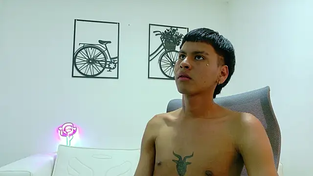 SEBAS LOVER  online show from October 24, 9:38 pm