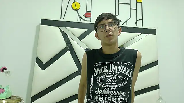 Snapshot of TWINK_JOSS chatting on October 10, 7:07 pm TWINK JOSS online show from October 10, 7:07 pm