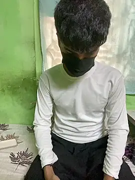 foxythebold online show from December 21, 6:43 am