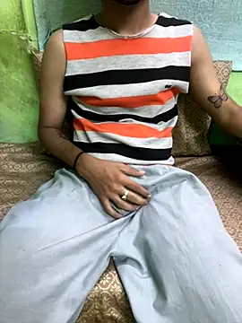 foxythebold online show from October 25, 2:08 pm