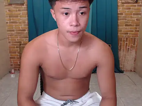 Snapshot of ur_naughtyboy_patrick chatting on October 23, 1:58 pm ur naughtyboy patrick online show from October 23, 1:58 pm