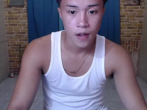 Snapshot of ur_naughtyboy_patrick chatting on October 24, 2:19 pm ur naughtyboy patrick online show from October 24, 2:19 pm