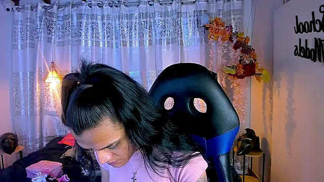 ZAMMIRA online show from November 11, 5:12 am