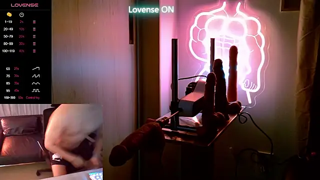 redcap1111 online show from April 29, 1:49 pm