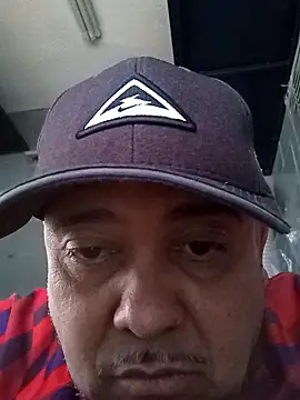 valboy08 online show from January 17, 12:30 pm