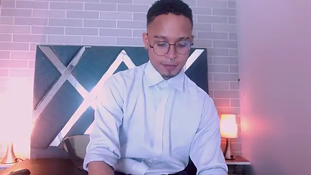 Jayden Morris online show from April 4, 2:08 am