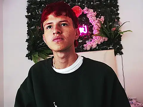 ANDRES ANTONIO online show from October 19, 12:37 am