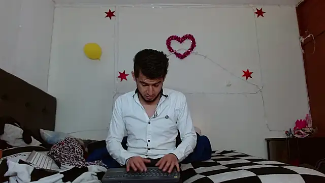 picante70  online show from October 30, 1:23 pm