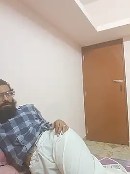 Memonsait1 online show from March 1, 6:18 pm